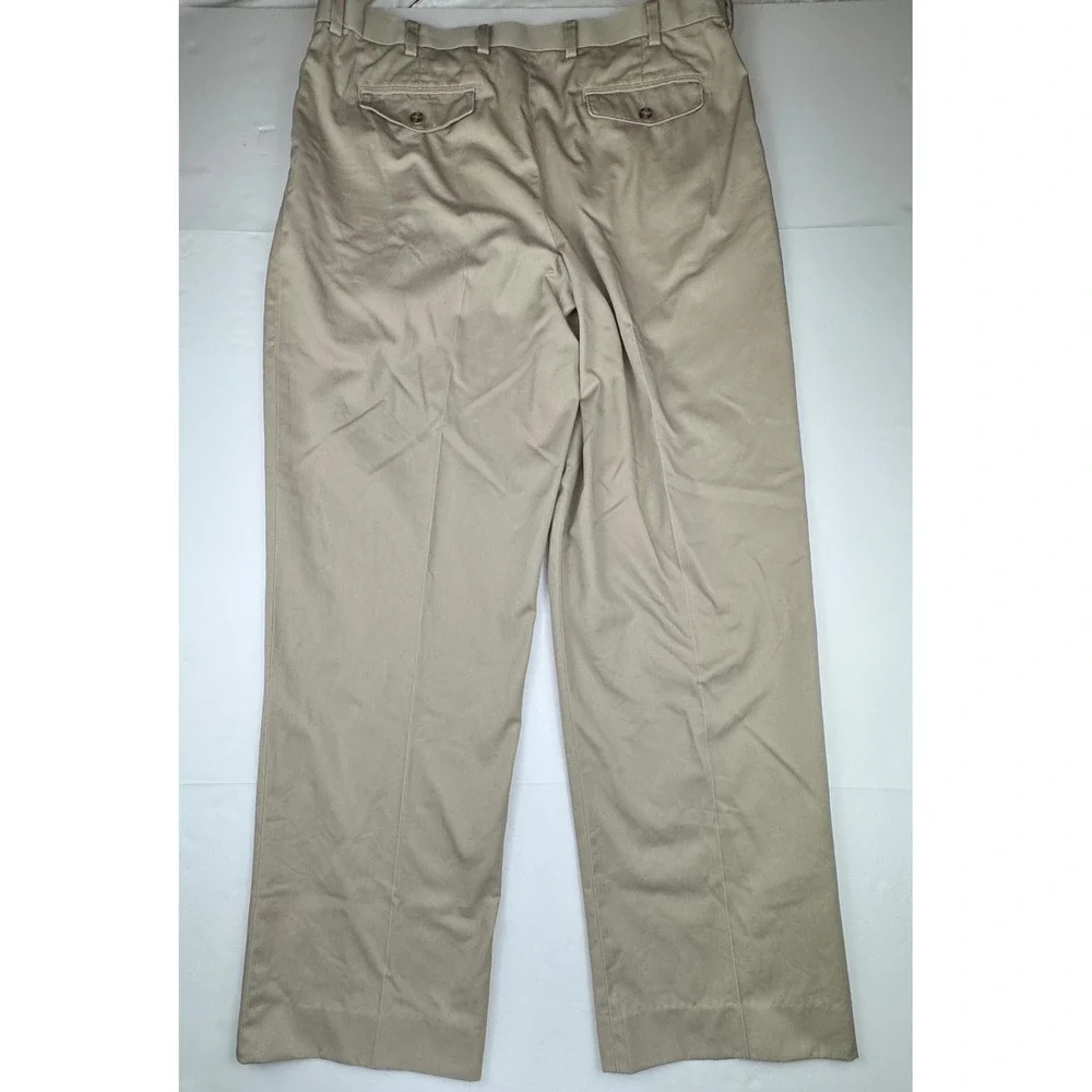 L.L. Bean Pleated Chinos 38 Cotton Khaki Classic Comfort Waist Casual Work Pants